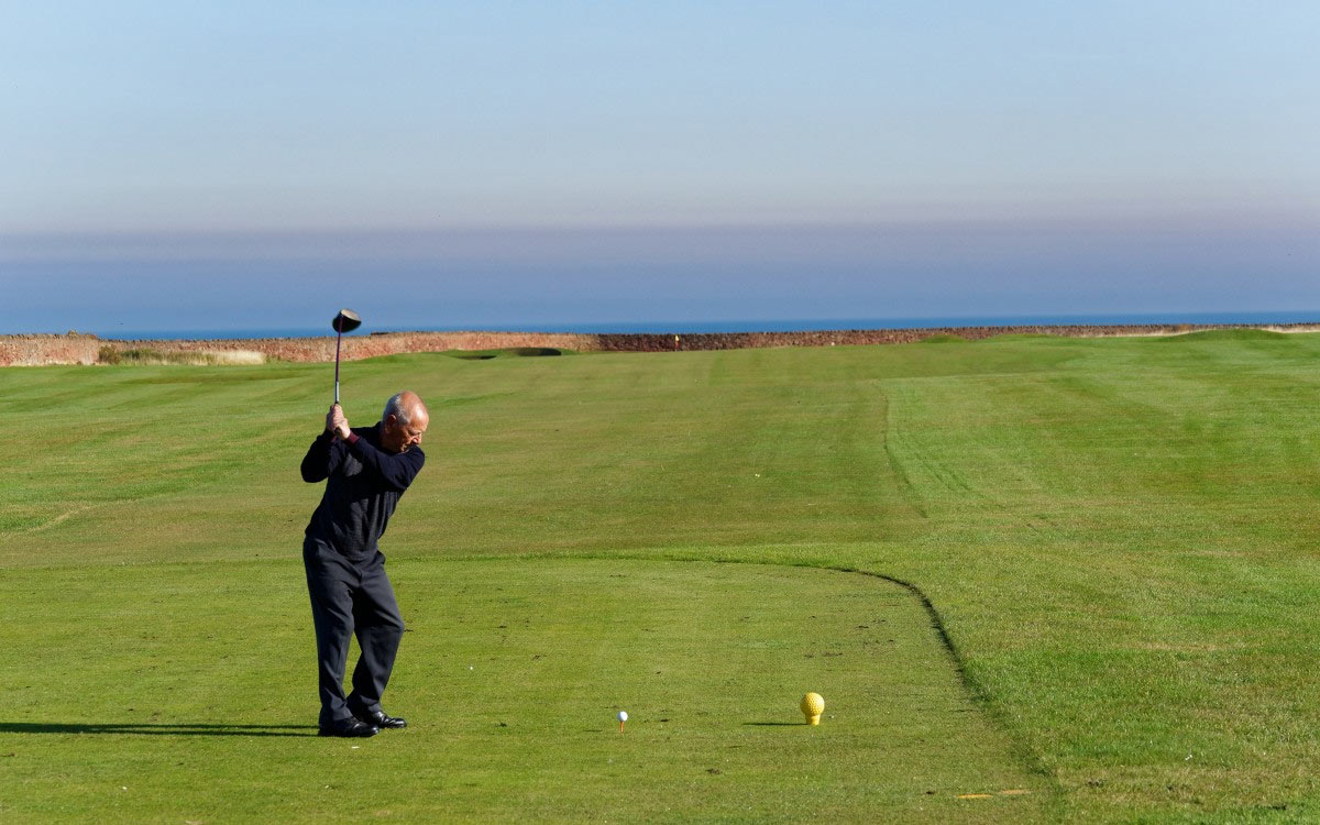Golfing on Islay - Luxury On Islay